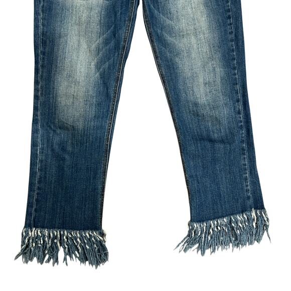 Judy Blue I'm So Frayed Cropped fit Jeans 15 / 32 Blue Mid Rise Boho Hippie - Picture 5 of 10